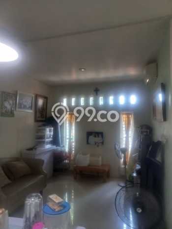 Dijual Rumah 3 Kamar Lokasi Strategis Nyaman dan Strategis di Duren Sawit Dijual Rumah 3 Kamar Lokasi Strategis Nyaman dan Strategis di Duren Sawit