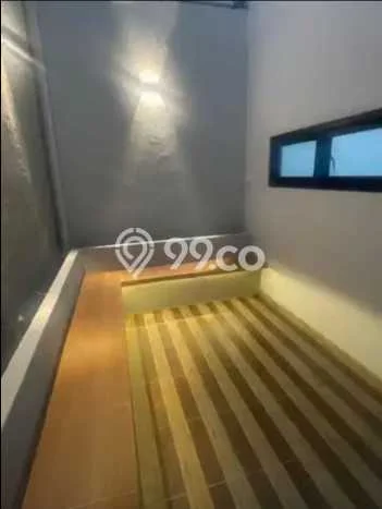 Jual Rumah Eksklusif 4 KT di Jatiwaringin, Bekasi Jual Rumah Eksklusif 4 KT di Jatiwaringin, Bekasi