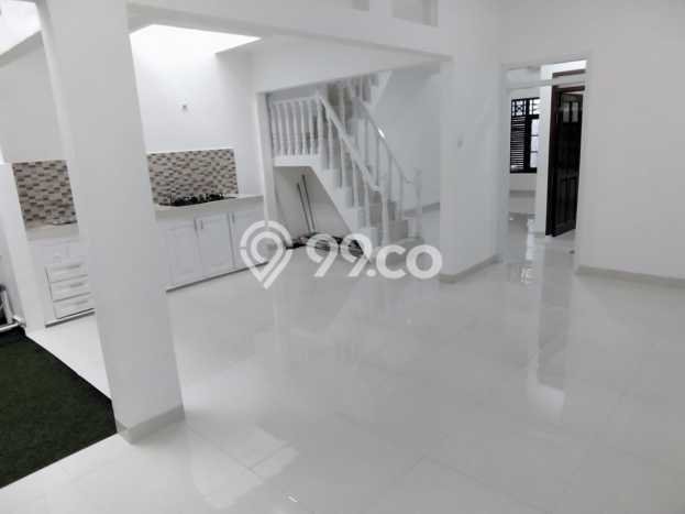Rumah Minimalis 3 KT di Pondok Bambu Jakarta Timur Unfurnished Rumah Minimalis 3 KT di Pondok Bambu Jakarta Timur Unfurnished
