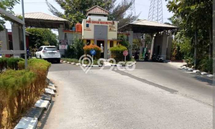 Jual Rumah Favorit Siap Huni LB 240m2 di Jatinegara, Jakarta Timur Jual Rumah Favorit Siap Huni LB 240m2 di Jatinegara, Jakarta Timur