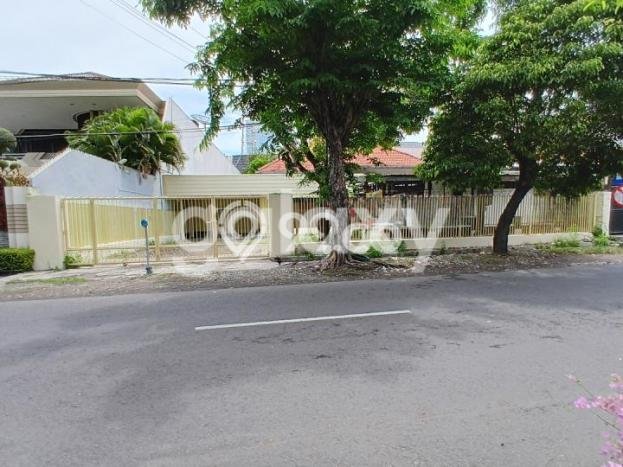Dijual Rumah Premium dengan Fasilitas Sekitar Komplit di Genteng, Surabaya Dijual Rumah Premium dengan Fasilitas Sekitar Komplit di Genteng, Surabaya