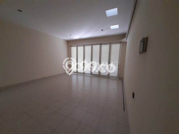 Rumah Luxury Modern Siap Huni di Citraland Surabaya Rumah Luxury Modern Siap Huni di Citraland Surabaya