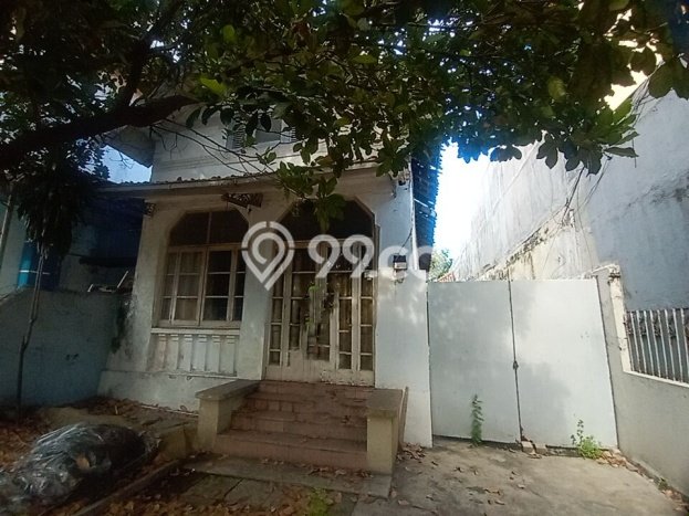 KESEMPATAN TERBAIK! Rumah di Gubeng, 3 KT, Ready, Luas 397m2m² LB 118m2m² KESEMPATAN TERBAIK! Rumah di Gubeng, 3 KT, Ready, Luas 397m2m² LB 118m2m²