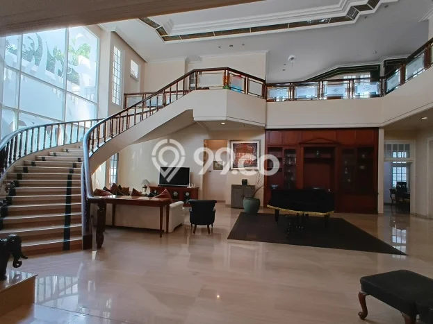 Rumah Luxury Modern Tanpa Renovasi di Darmo permai Surabaya Rumah Luxury Modern Tanpa Renovasi di Darmo permai Surabaya