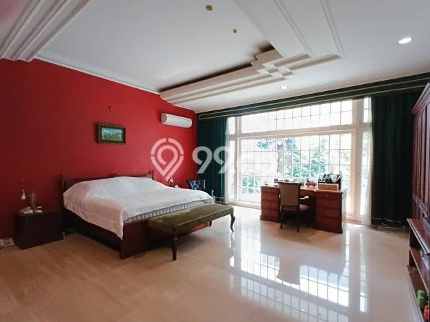 Rumah Luxury Modern Tanpa Renovasi di Darmo permai Surabaya Rumah Luxury Modern Tanpa Renovasi di Darmo permai Surabaya
