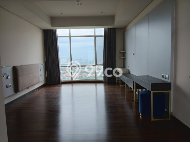 Hunian Apartemen High-Class untuk Dijual di Surabaya dengan 3 BR & 3 Kamar Mandi Hunian Apartemen High-Class untuk Dijual di Surabaya dengan 3 BR & 3 Kamar Mandi