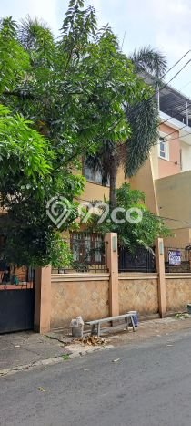 Rumah Luxury Modern Siap Huni di Tanjung Duren Utara Jakarta Barat Rumah Luxury Modern Siap Huni di Tanjung Duren Utara Jakarta Barat