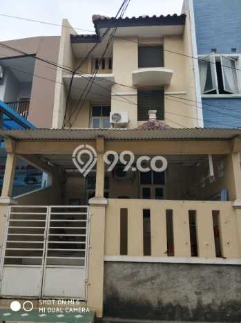 Rumah Modern Minimalis 16 KT Bisa Langsung Pindah di Kelapa Gading Rumah Modern Minimalis 16 KT Bisa Langsung Pindah di Kelapa Gading