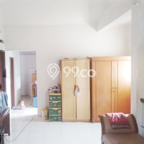 Rumah Modern 3 KT di Bintaro Tangerang Selatan Semi Furnished Rumah Modern 3 KT di Bintaro Tangerang Selatan Semi Furnished