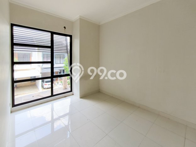 For Sale Hunian Rumah Terawat 3 KT di Bintaro, Tangerang Selatan For Sale Hunian Rumah Terawat 3 KT di Bintaro, Tangerang Selatan