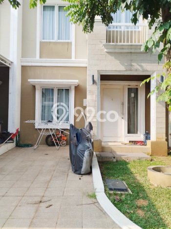 Rumah Strategis Modern Lb 65m2 di Serpong, Tangerang Selatan Rumah Strategis Modern Lb 65m2 di Serpong, Tangerang Selatan