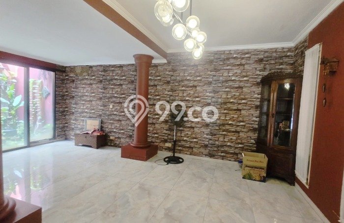 Rumah Lokasi Strategis area Bintaro, Tangerang Selatan, LT 250m² Bangunan 250m² Rumah Lokasi Strategis area Bintaro, Tangerang Selatan, LT 250m² Bangunan 250m²