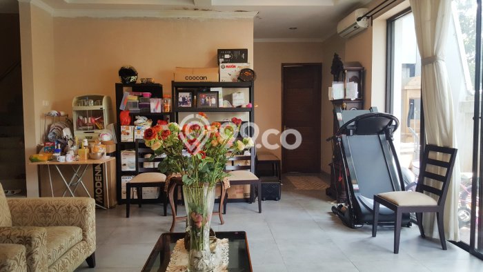 Rumah Luxury Modern Siap Huni di Bintaro Tangerang Selatan Rumah Luxury Modern Siap Huni di Bintaro Tangerang Selatan
