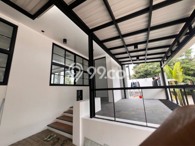 Rumah Luxury Modern Siap Huni di Bintaro Tangerang Selatan Rumah Luxury Modern Siap Huni di Bintaro Tangerang Selatan