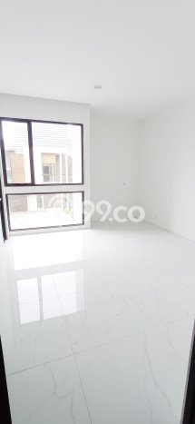 Siap Huni Hunian Elit 4 Kamar di Cisauk Dekat ke Mana Saja Siap Huni Hunian Elit 4 Kamar di Cisauk Dekat ke Mana Saja