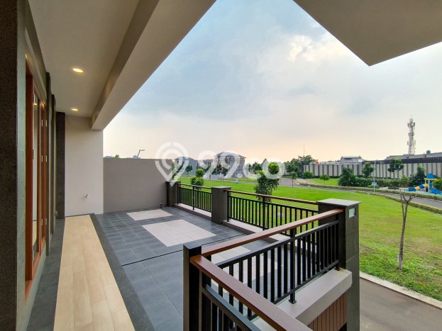 Ready to Use! Luxury House LT 314m2 Desain Modern di Bintaro Ready to Use! Luxury House LT 314m2 Desain Modern di Bintaro