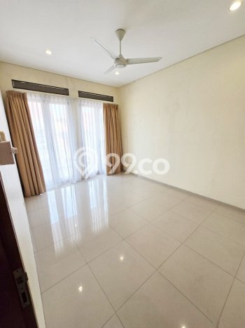 Ready to Use! Premium House LT 163m2 Desain Elegan di Bintaro Ready to Use! Premium House LT 163m2 Desain Elegan di Bintaro