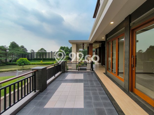 Ready to Use! Luxury House LT 314m2 Desain Modern di Bintaro Ready to Use! Luxury House LT 314m2 Desain Modern di Bintaro