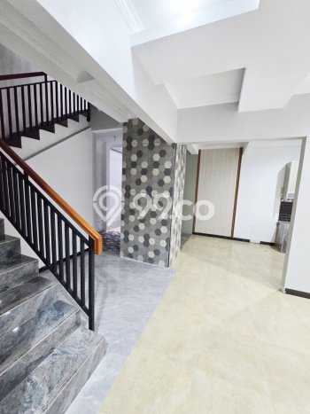 For Sale Hunian Rumah Terawat 3 Kamar di Bintaro, Tangerang Selatan For Sale Hunian Rumah Terawat 3 Kamar di Bintaro, Tangerang Selatan