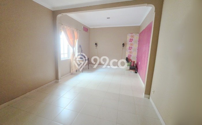Rumah Lokasi Strategis area Bintaro, Tangerang Selatan, LT 250m² Bangunan 250m² Rumah Lokasi Strategis area Bintaro, Tangerang Selatan, LT 250m² Bangunan 250m²