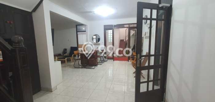 Dijual Rumah Mewah Megah Dengan View Eksklusif di Bintaro, Tangerang Selatan Dijual Rumah Mewah Megah Dengan View Eksklusif di Bintaro, Tangerang Selatan