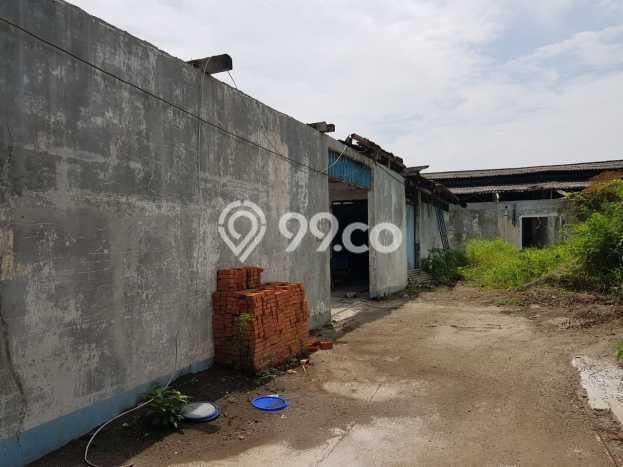 LOKASI PREMIUM! Gudang di Kalideres, Luas 1500m2m², Area Bisnis LOKASI PREMIUM! Gudang di Kalideres, Luas 1500m2m², Area Bisnis