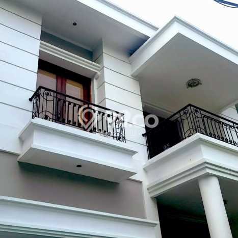 Dijual Rumah Mewah Megah Dengan View Cantik di Radio Dalam, Jakarta Selatan Dijual Rumah Mewah Megah Dengan View Cantik di Radio Dalam, Jakarta Selatan
