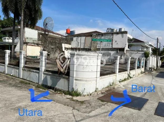 Rumah Luxury Best Area di Jakarta Barat, DKI Jakarta Rumah Luxury Best Area di Jakarta Barat, DKI Jakarta
