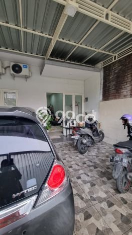 Dijual Rumah 2 Kamar Lokasi Ideal Nyaman dan Strategis di Rungkut Dijual Rumah 2 Kamar Lokasi Ideal Nyaman dan Strategis di Rungkut
