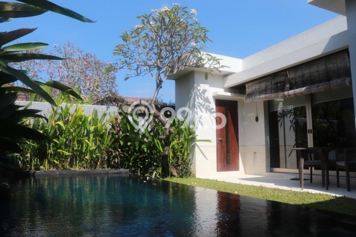 Jual Rumah Mewah Elegan Dengan View Eksklusif di Jimbaran, Badung Jual Rumah Mewah Elegan Dengan View Eksklusif di Jimbaran, Badung