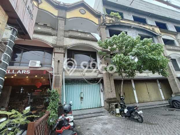 Ruko Dijual di Prime Area Badung Luas 200m2 Ruko Dijual di Prime Area Badung Luas 200m2