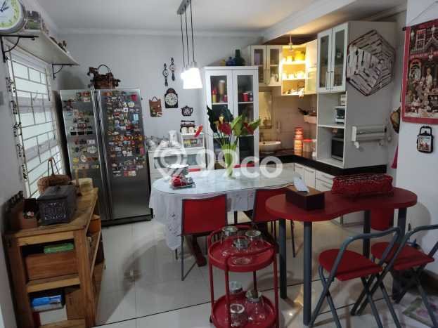 Siap Huni Hunian Elit 4 Kamar di Pejaten Dekat ke Mana Saja Siap Huni Hunian Elit 4 Kamar di Pejaten Dekat ke Mana Saja