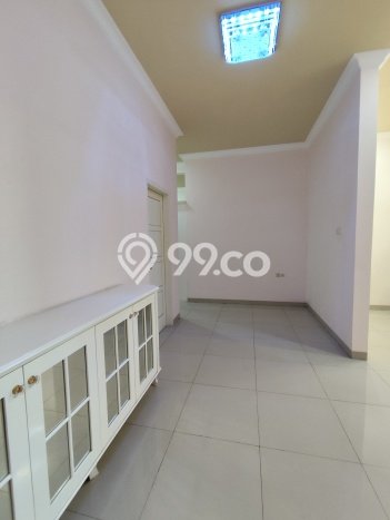 Siap Huni Rumah Mewah 5 Kamar di Jatinegara Dekat ke Mana Pun Siap Huni Rumah Mewah 5 Kamar di Jatinegara Dekat ke Mana Pun