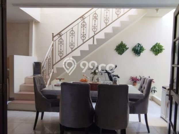For Sale! Premium House LT 260m2 Desain Elegan di Pondok Kelapa For Sale! Premium House LT 260m2 Desain Elegan di Pondok Kelapa