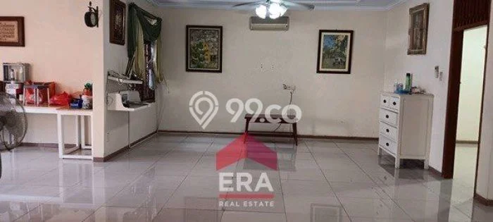 Siap Huni Rumah Mewah 5 Kamar di Duren Sawit Dekat ke Mana Saja Siap Huni Rumah Mewah 5 Kamar di Duren Sawit Dekat ke Mana Saja