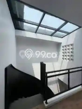 Ready to Use! Luxury House LT 160m2 Desain Elegan di Ragunan Ready to Use! Luxury House LT 160m2 Desain Elegan di Ragunan