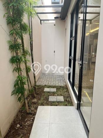 Rumah Luas Asri 2 KT Siap Pakai di Delta Mas Bekasi Rumah Luas Asri 2 KT Siap Pakai di Delta Mas Bekasi