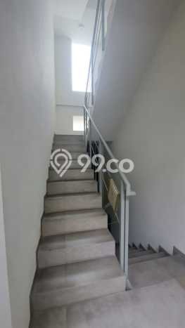 Rumah Luxury Modern Tanpa Renovasi di Kota Baru Parahyangan Bandung Rumah Luxury Modern Tanpa Renovasi di Kota Baru Parahyangan Bandung