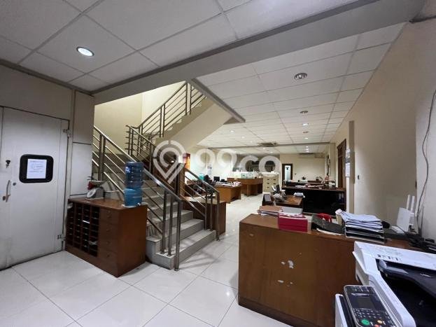 Unit Komersial Dijual di Bandung LT 933m2 & LB 1300m2 Unit Komersial Dijual di Bandung LT 933m2 & LB 1300m2