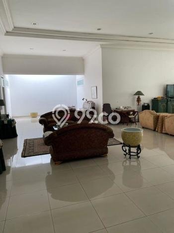 Ready to Use! Luxury House LT 1196m2 Desain Modern di Dago Ready to Use! Luxury House LT 1196m2 Desain Modern di Dago