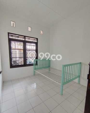 Rumah Modern 3 Kamar LT 229m2 di Taman Kopo Indah Rumah Modern 3 Kamar LT 229m2 di Taman Kopo Indah