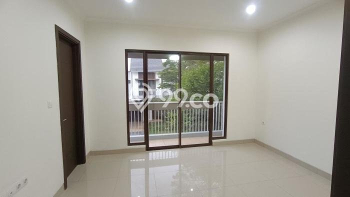 Lokasi strategis! Rumah siap pakai dikontrakkan di Gedebage LB 142m2 Lokasi strategis! Rumah siap pakai dikontrakkan di Gedebage LB 142m2