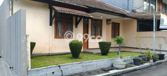 HOT LISTING! Rumah Siap Huni lokasi Kopo Permai, Bandung, Luas 159m2m² LB 100m2m² HOT LISTING! Rumah Siap Huni lokasi Kopo Permai, Bandung, Luas 159m2m² LB 100m2m²