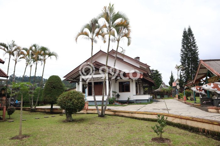 Peluang Bisnis! Vila di , Dimensi 4600m2m², Lokasi Strategis dengan nilai meningkat Peluang Bisnis! Vila di , Dimensi 4600m2m², Lokasi Strategis dengan nilai meningkat