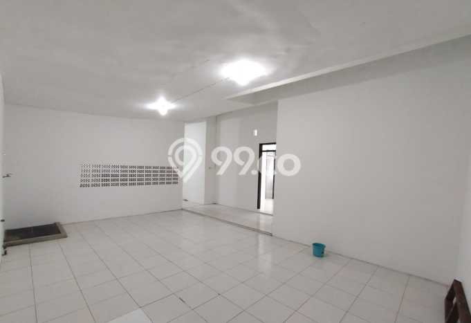 Rumah Modern 3 Kamar LT 229m2 di Taman Kopo Indah Rumah Modern 3 Kamar LT 229m2 di Taman Kopo Indah