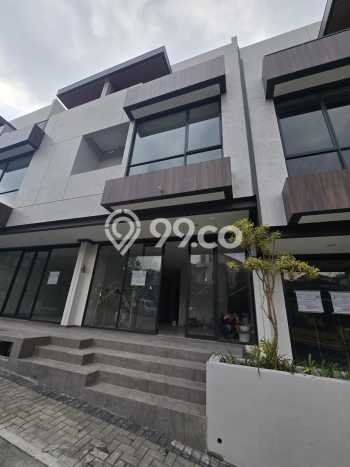 Dijual! Ruko di Setra Duta Bandung LT 135m2 / LB 178m2 Kawasan Strategis Dijual! Ruko di Setra Duta Bandung LT 135m2 / LB 178m2 Kawasan Strategis
