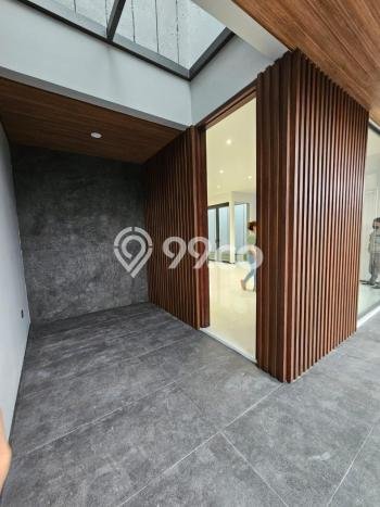 Properti Mewah LT 240m2m² Akses Mudah di , Bandung Properti Mewah LT 240m2m² Akses Mudah di , Bandung