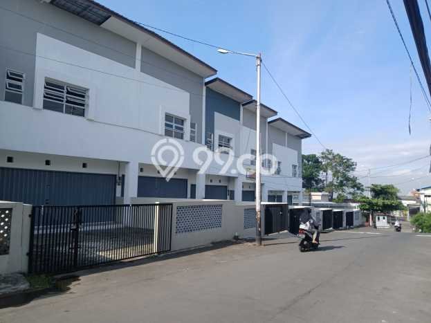 Unit Ruko Dijual di Cilengkrang Bandung Luas Tanah 102m2, Luas Bangunan 126m2 Unit Ruko Dijual di Cilengkrang Bandung Luas Tanah 102m2, Luas Bangunan 126m2