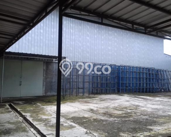 LOKASI TERBAIK! Gudang Kawasan Majalaya, Luas 2500m², Pusat Bisnis LOKASI TERBAIK! Gudang Kawasan Majalaya, Luas 2500m², Pusat Bisnis