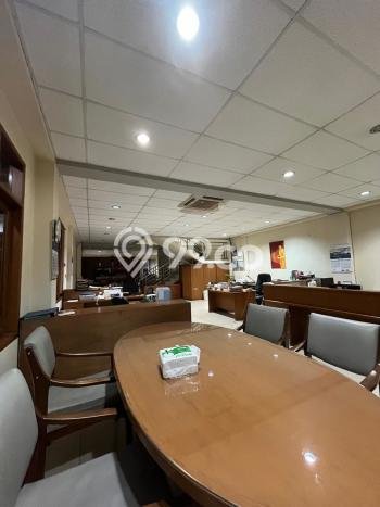 Unit Komersial Dijual di Bandung LT 933m2 & LB 1300m2 Unit Komersial Dijual di Bandung LT 933m2 & LB 1300m2